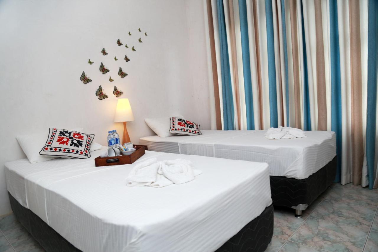 Chathu Holiday Home Kandy Exterior foto